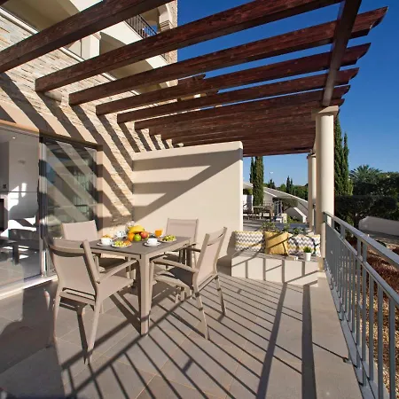 Pine Hills Rubi By Interhome Apartment *